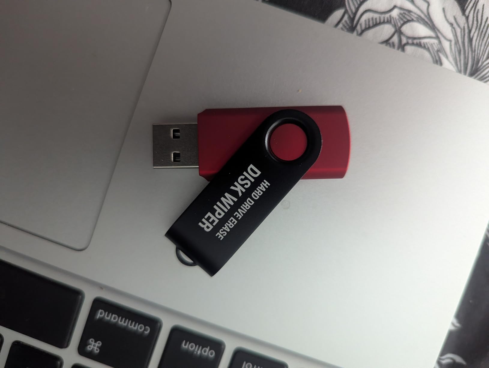Ralix Hard Drive USB Wiper 32/64 Bit - Compatible with Windows, Mac, and Linux – Hard Drive Eraser customer photo 2