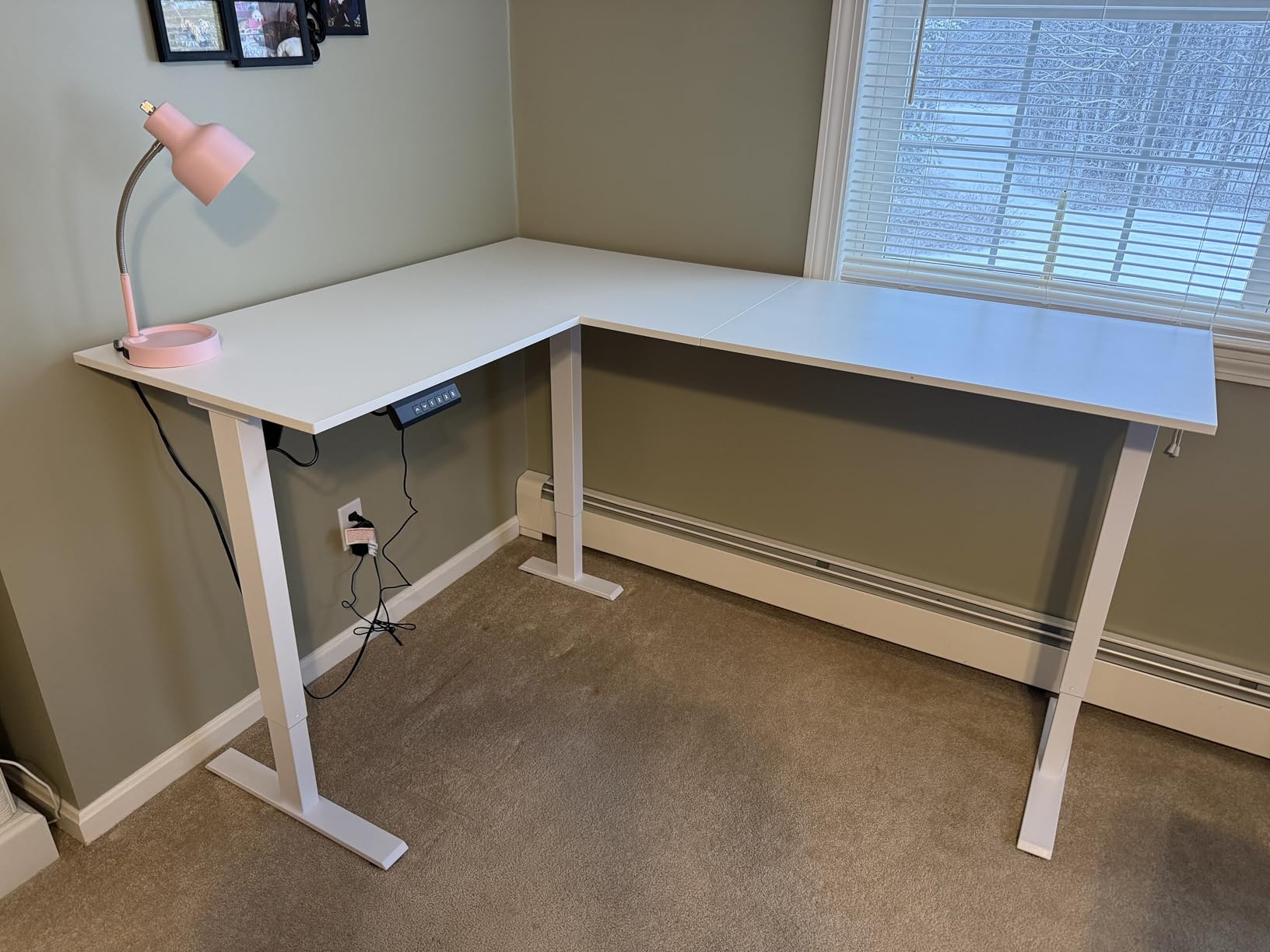 Casaottima 63 Inch L Shaped Electric Standing Desk, Home Office, White customer photo 2