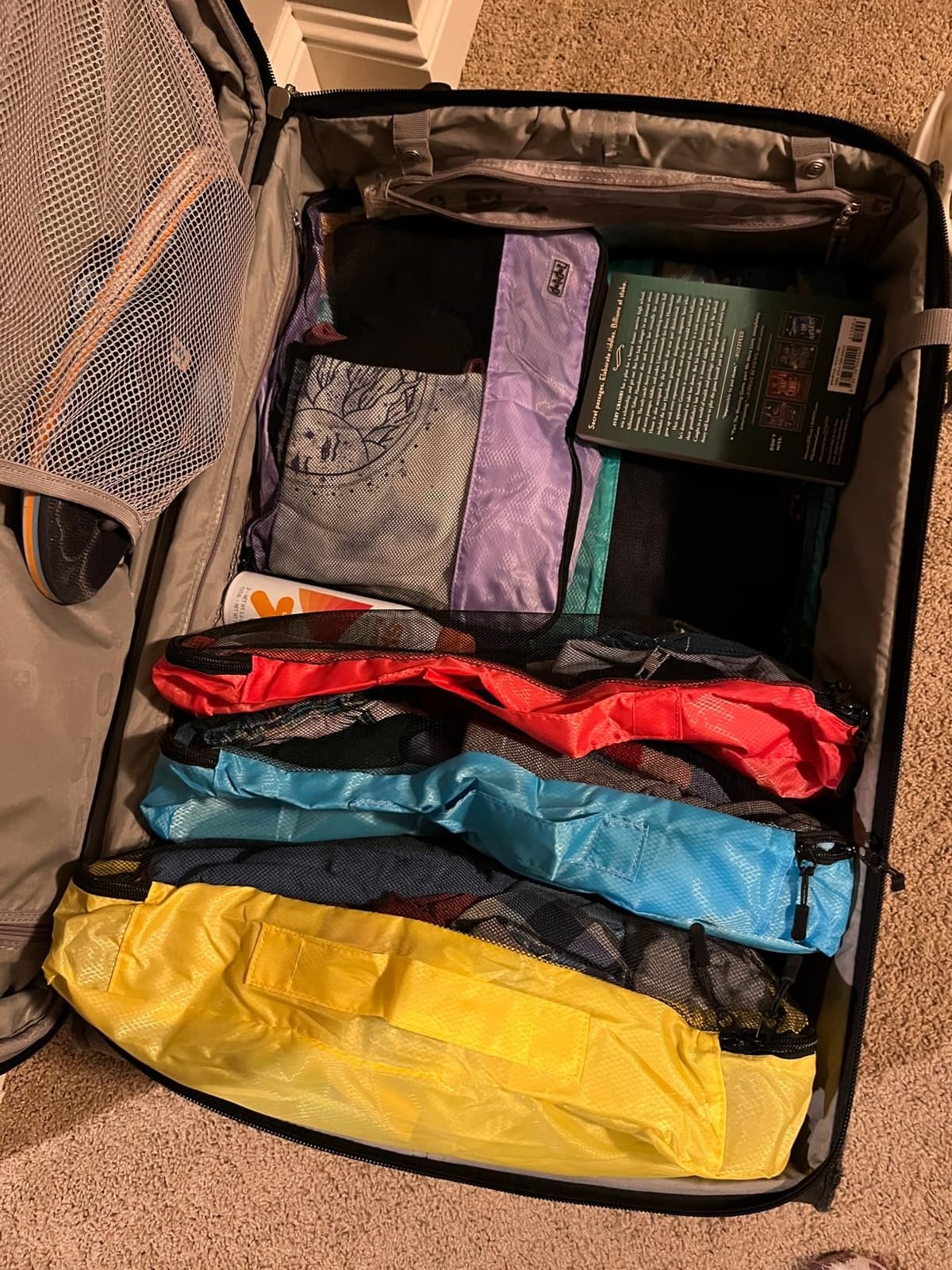 Dot&Dot Large Compression Packing Cubes 5pc Set - Suitcase Luggage Organizer Bags - Expandable Travel Essentials - Lightweight Fabric Organizers customer photo 1