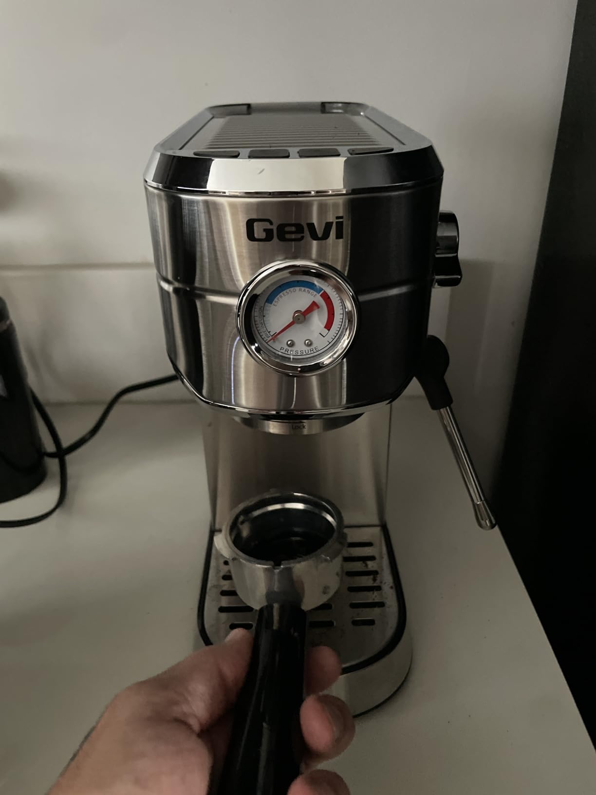 Gevi 20 Bar Compact Espresso Machine for Home,Latte、Cappuccino Coffee Maker customer photo 2