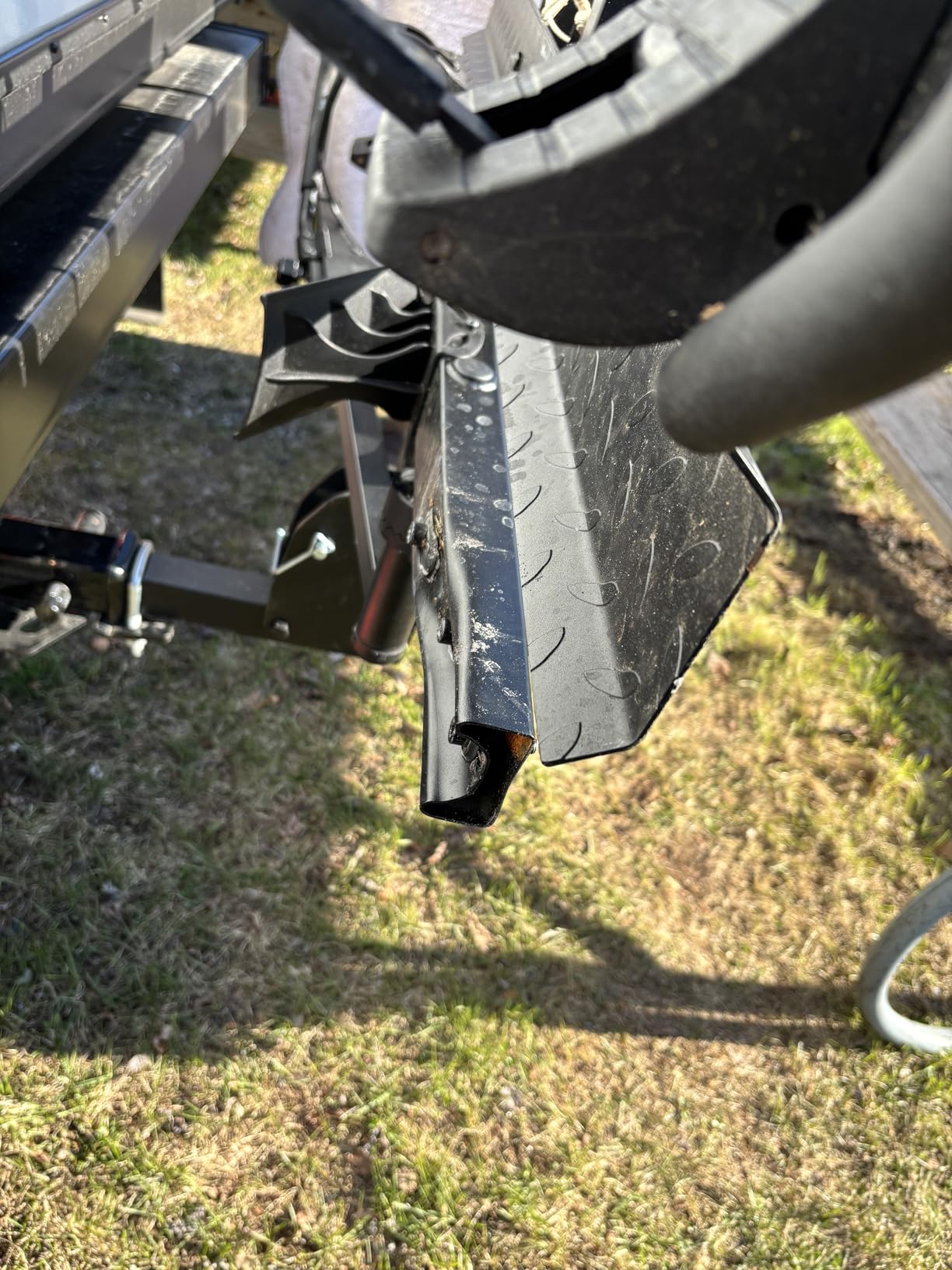 TrailV2 Plus Ebike Rack with Ramp 170 lb 2-Bike Rack Hitch Mount Heavy Duty customer photo 1