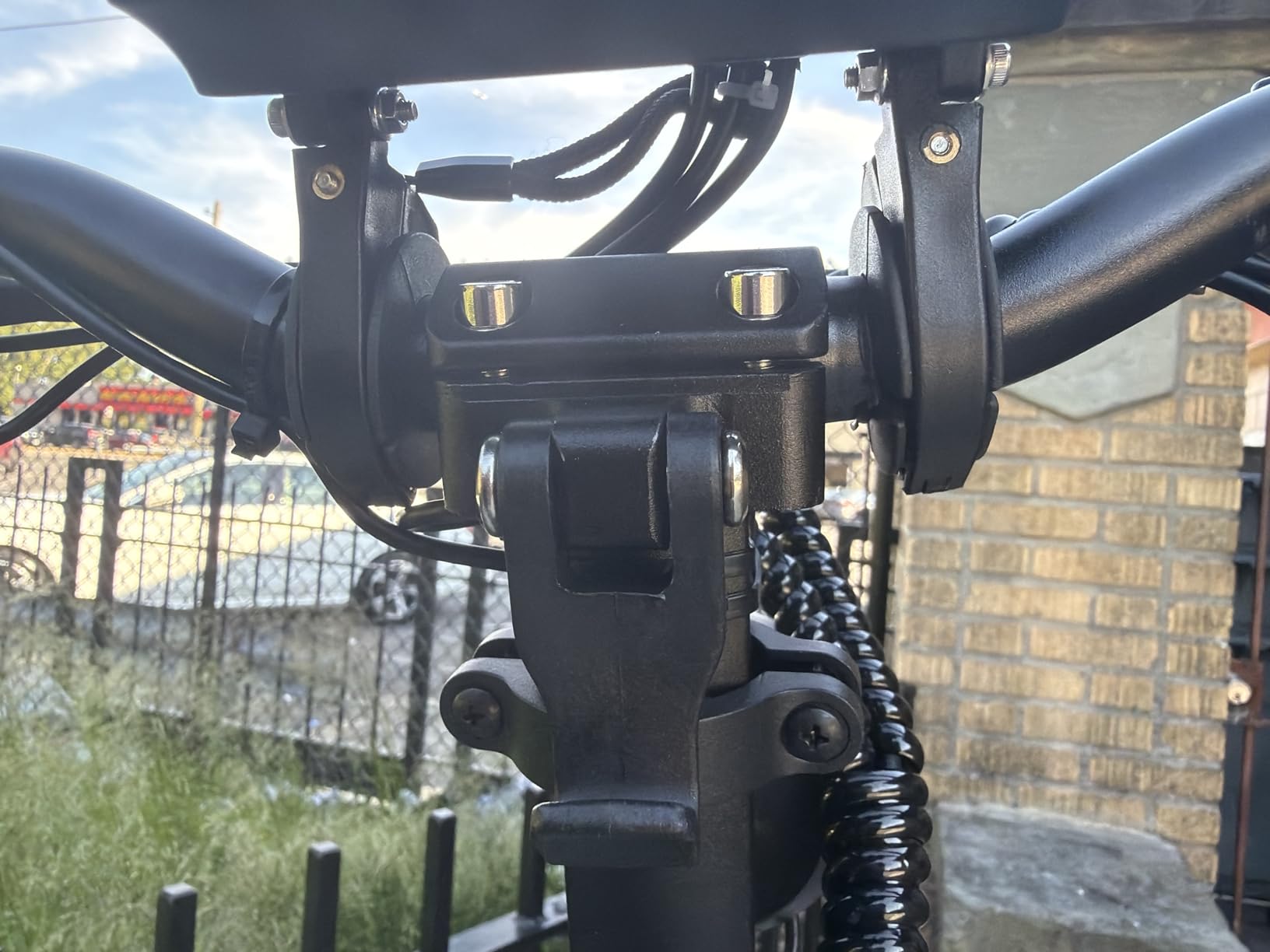 JUNLING Electric Scooter, 3600W/4000W Dual Motor, 45/50 Mph Top Speed, 50/55 Miles Max Range, 18.2AH/36AH Battery, Dual Suspension Hydraulic Braking System customer photo 2