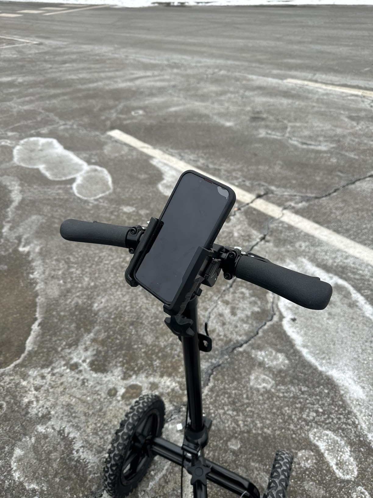 OMOTON BK01 Anti-Vibration Bike Phone Mount, Quick Lock for Riders customer photo 1