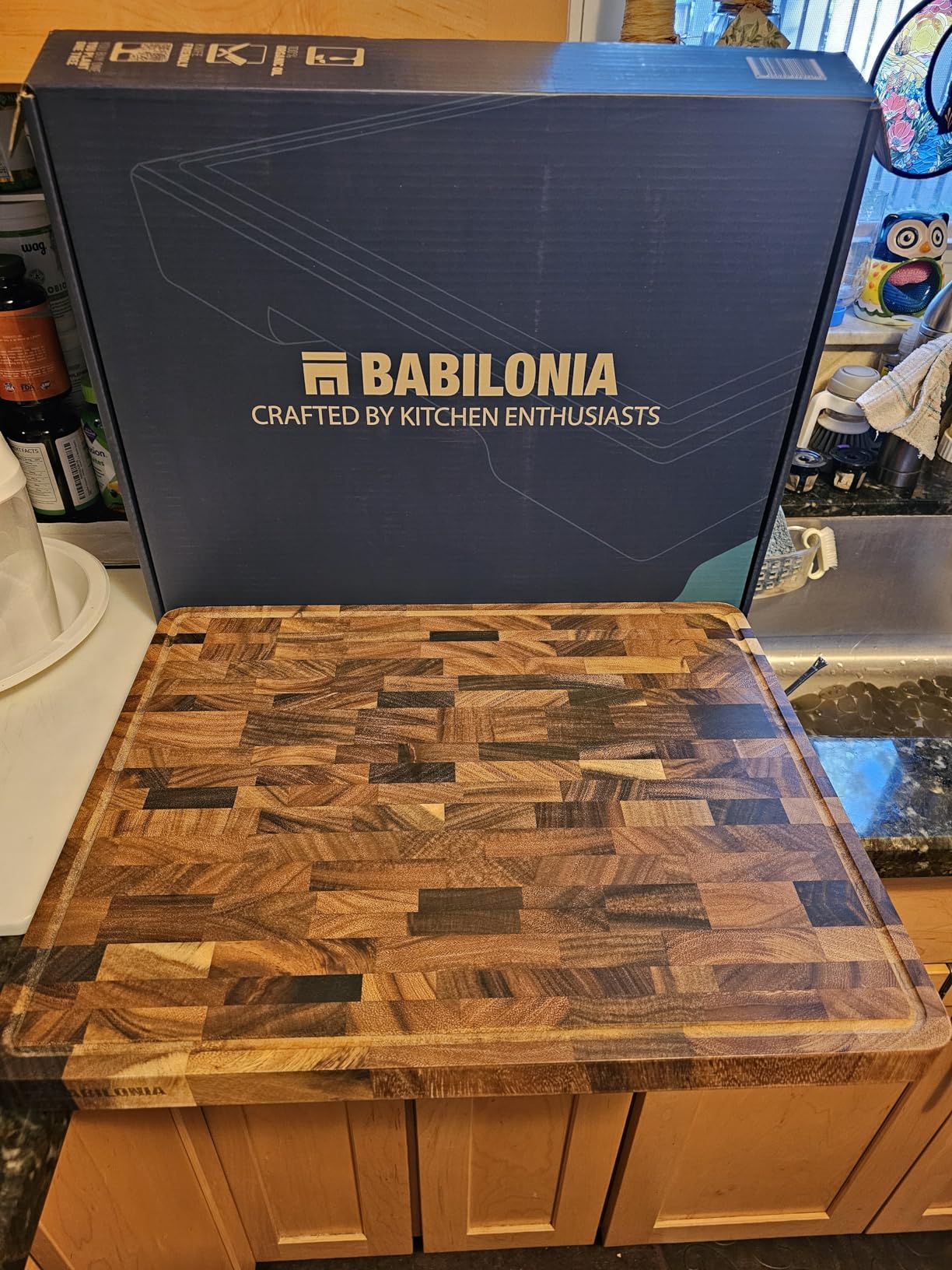 Large Walnut Wood Cutting Board for Kitchen, End Grain Chopping Boards customer photo 2