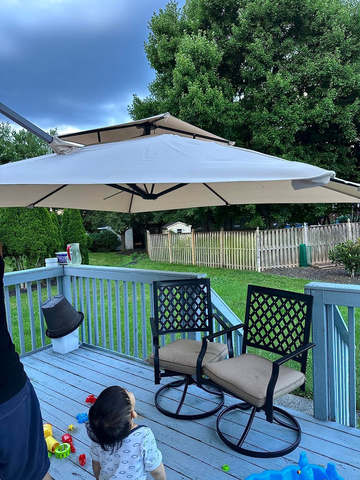 Tangkula 10 FT Patio Cantilever Umbrella, Large Square Offset Hanging Umbrella w/ 360° Rotation, 8 Sturdy Ribs, Air Vent & Cross Base, Heavy-Duty Outdoor Sun Shade for Backyard Pool Garden Deck, Navy Blue customer photo 1