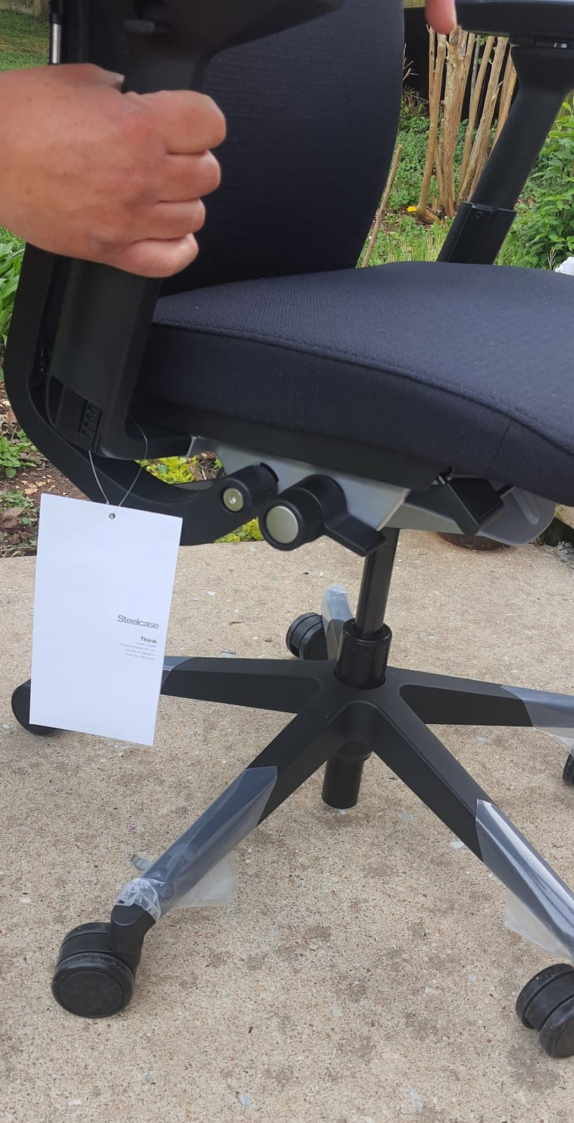 Steelcase Think Chair, Sophisticated Multi-User, Black customer photo 2