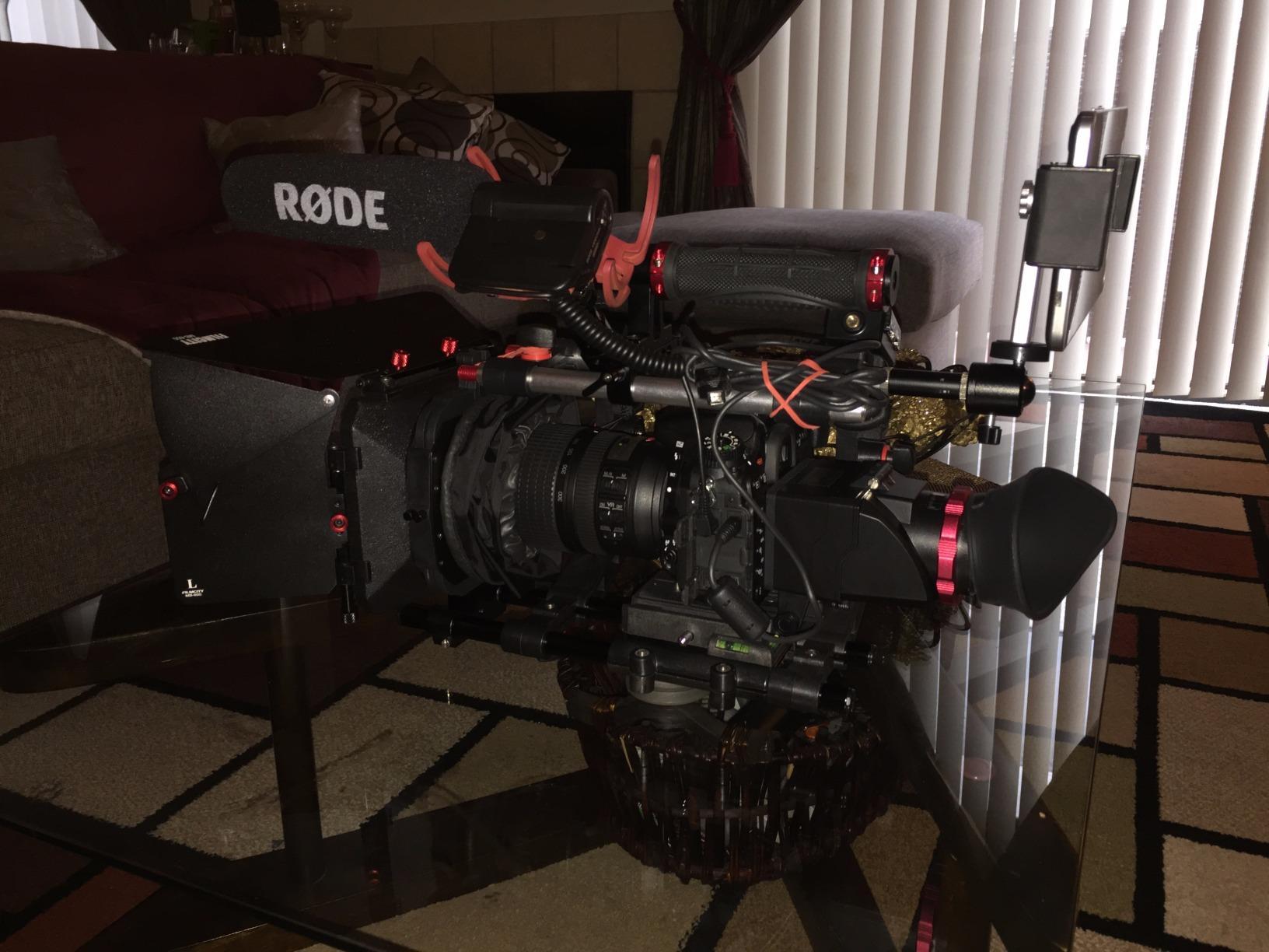 FC-02 Shoulder Rig Kit with Matte Box & Cage for DSLR Cameras customer photo 2