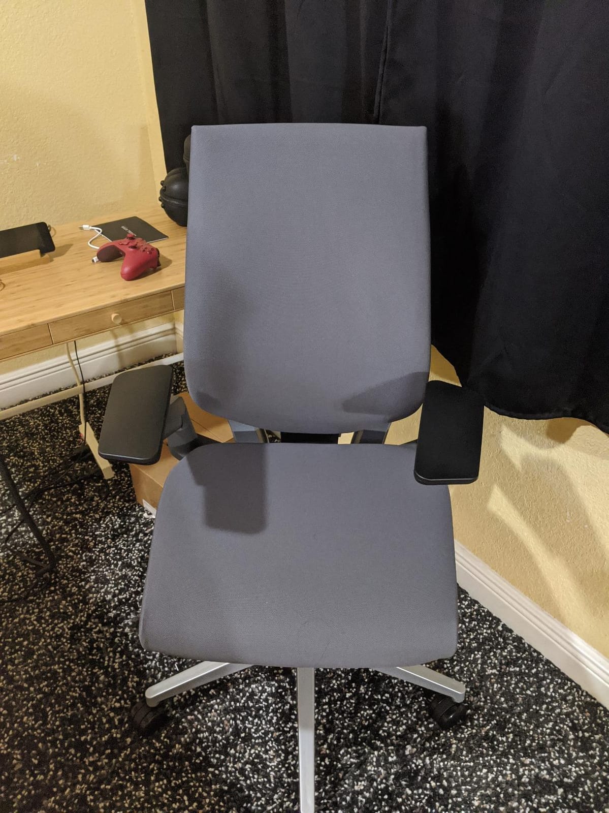 Steelcase Gesture Office Chair, Carpet Floors, Graphite Gray customer photo 2