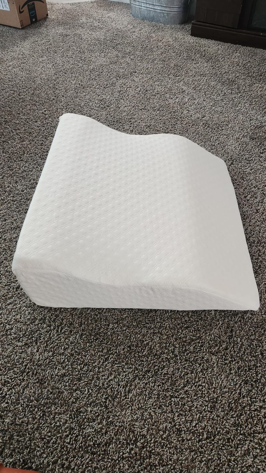 Aeris Wedge Pillow for Sleeping, Acid Reflux, and Snoring - Memory Foam Bed Wedge, 19-Degree Incline - Post-Surgery Recovery, Reading, Leg Elevation - Machine-Washable Cover customer photo 1