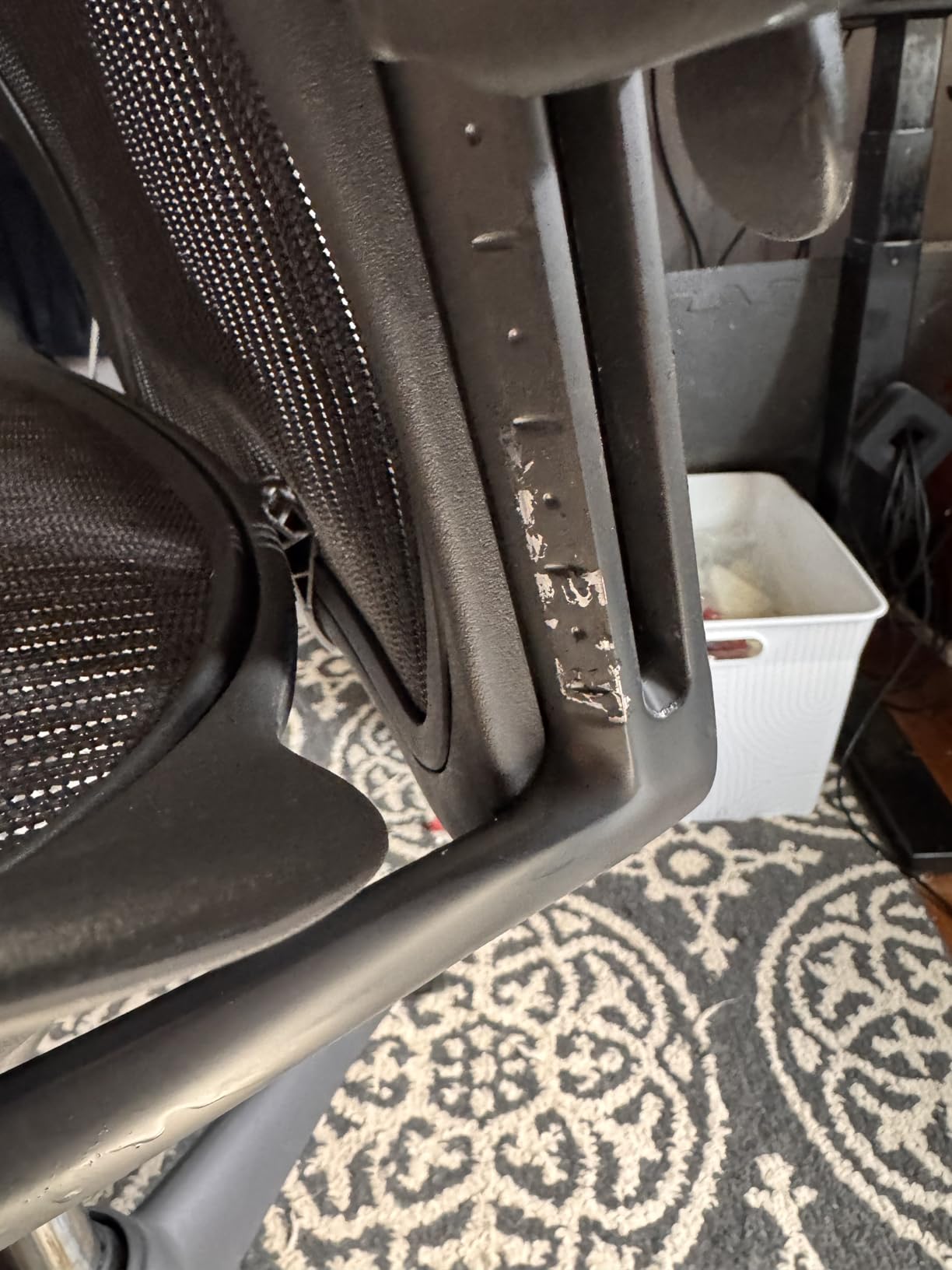 Herman Miller Classic Aeron Chair - Size B, Posture Fit customer photo 1
