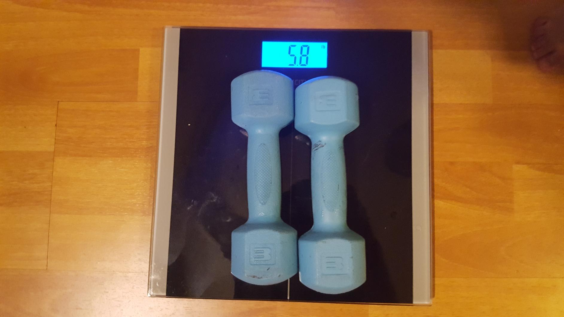 Etekcity Digital Body Weight Bathroom Scale, 440 lb Extra Wide Platform customer photo 2