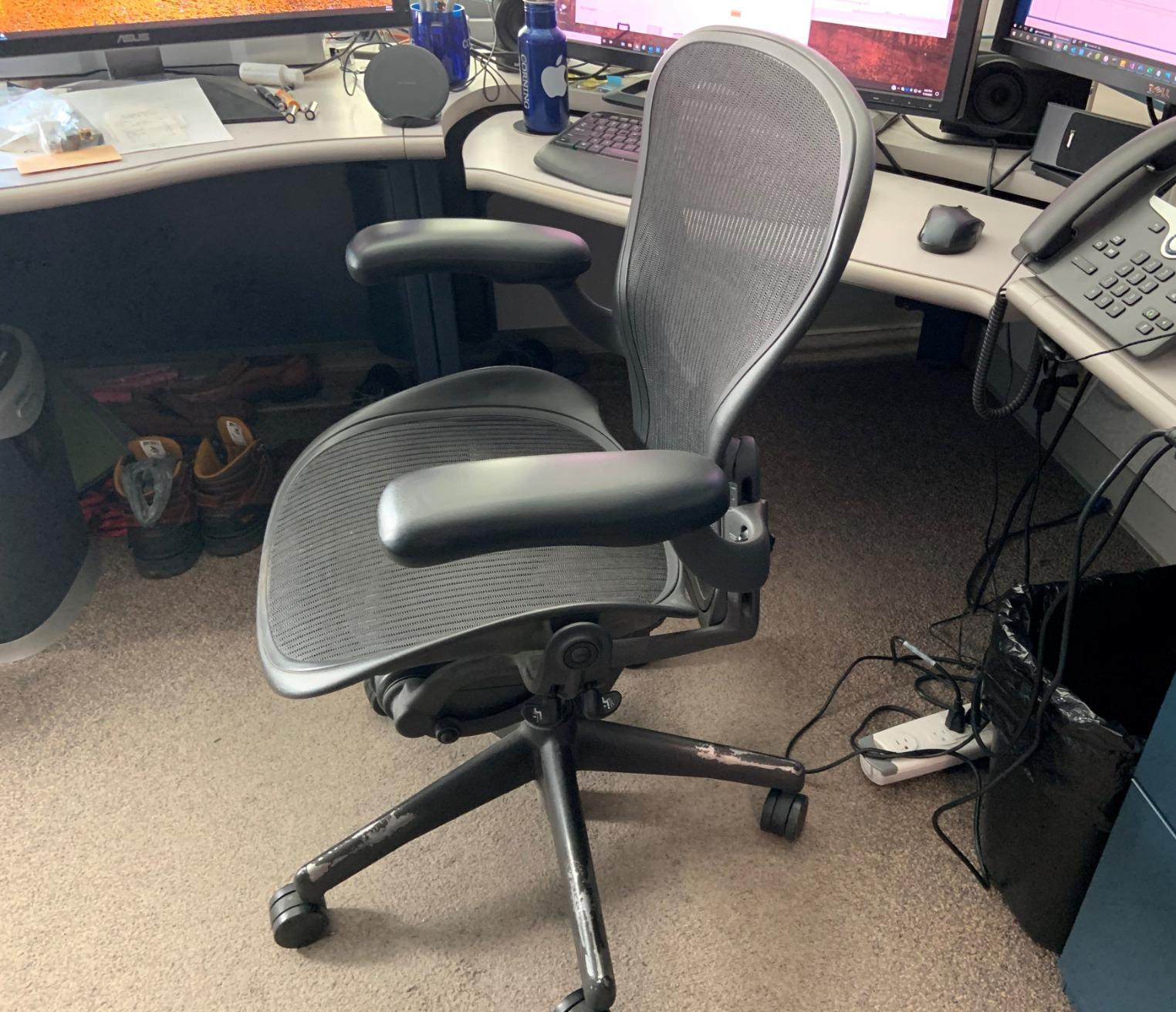 Herman Miller Aeron Ergonomic Chair - Size B, Graphite customer photo 2