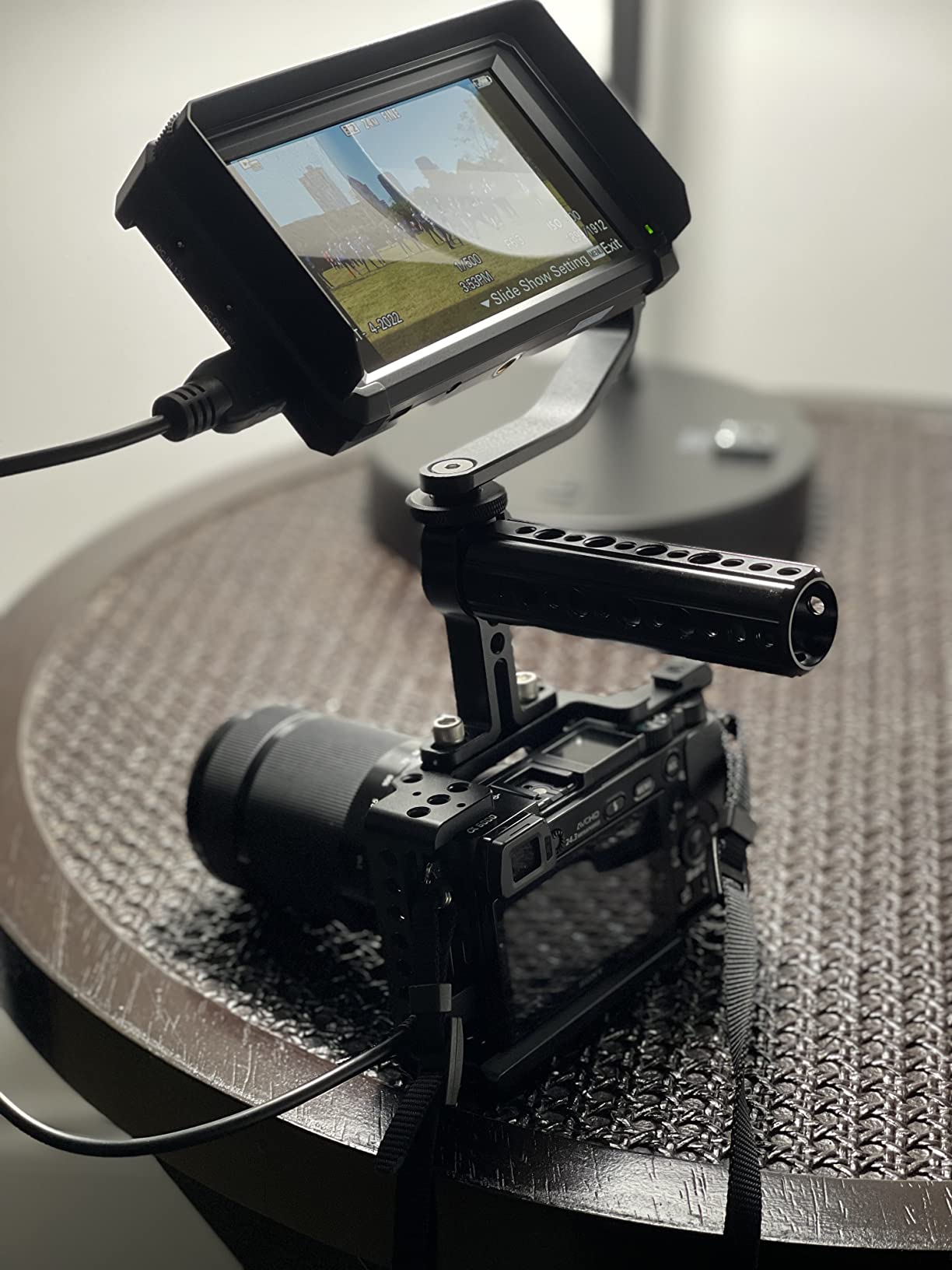 NICEYRIG Camera Cage Kit for Sony A6400/ A6100/ A6300/ A6000, with Cheese Top Handle Cable Lock Clamp customer photo 1
