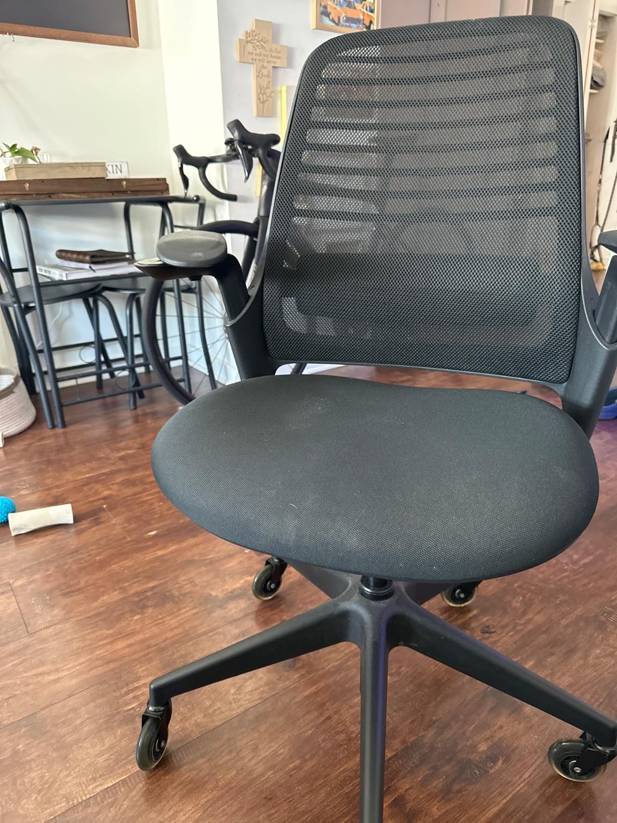 Steelcase Series 1 Ergonomic Office Chair, Carpet Floors, Licorice customer photo 1