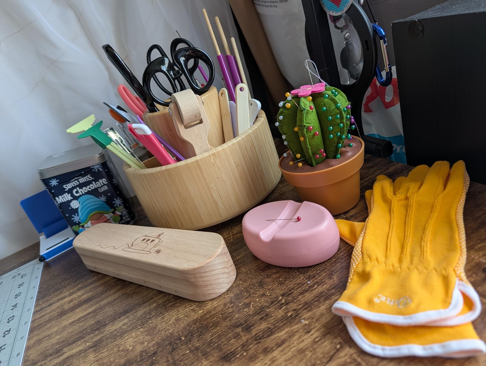 Utoplike Bamboo Rotating Art Supply Desk Organizer, Pencil Holder Desktop customer photo 2