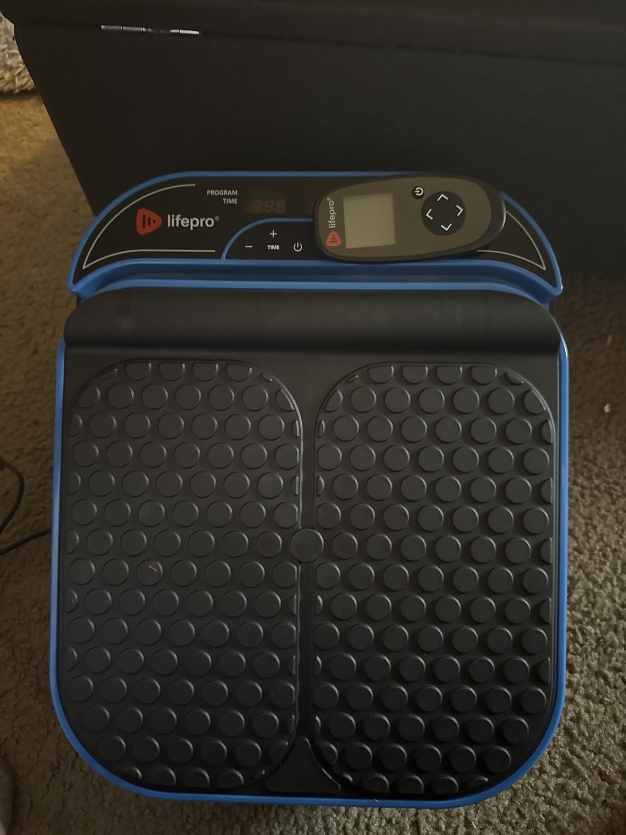 Lifepro VibraFlow Foot Massager for Neuropathy customer photo 2