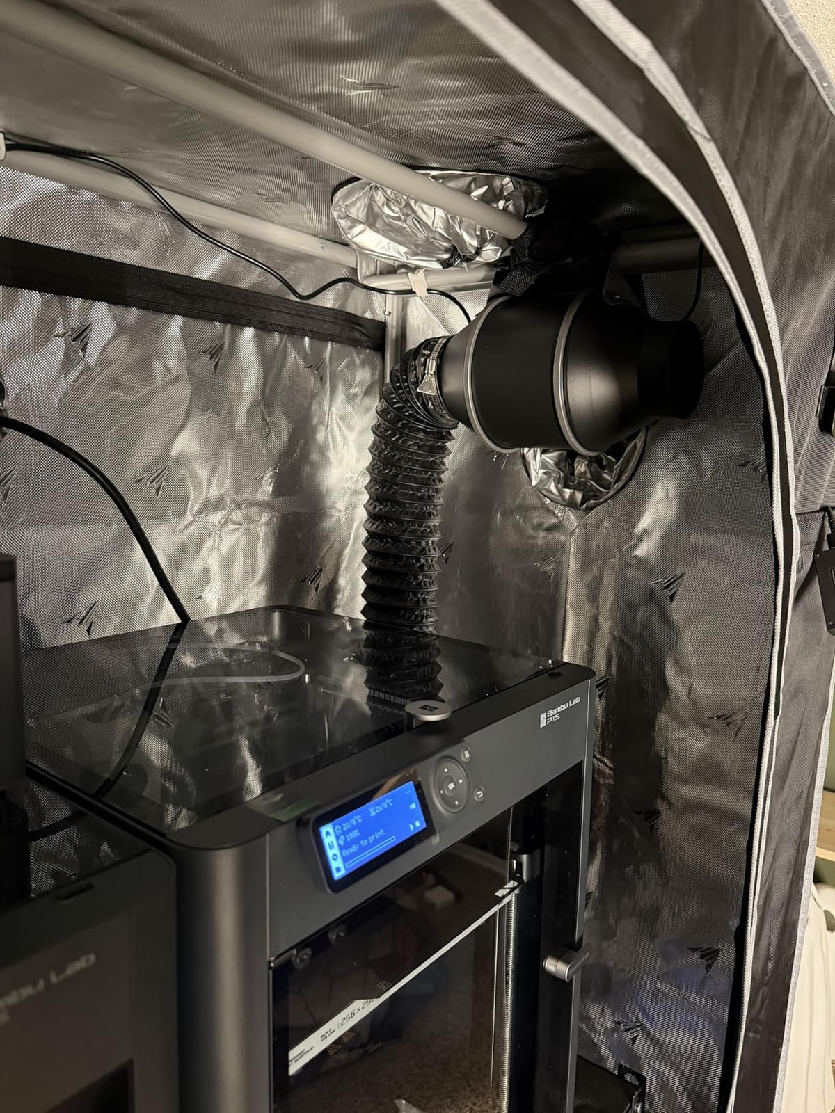 AC Infinity CLOUDLAB 422, Advance Grow Tent 2x2, Thickest Poles & Mylar customer photo 1