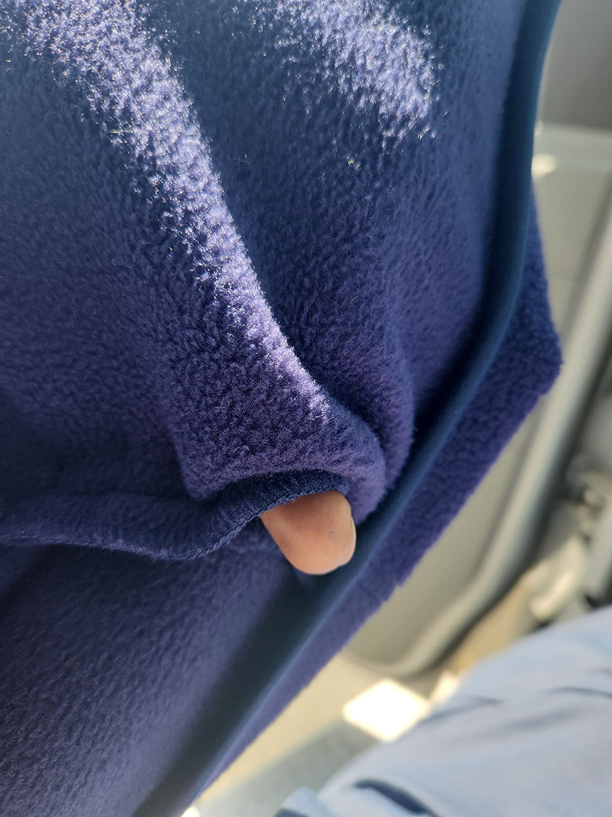 Amazon Essentials Men's Full-Zip Polar Fleece Jacket with Zippered Pockets for Cold Outdoor Weather (Available in Big & Tall) customer photo 2