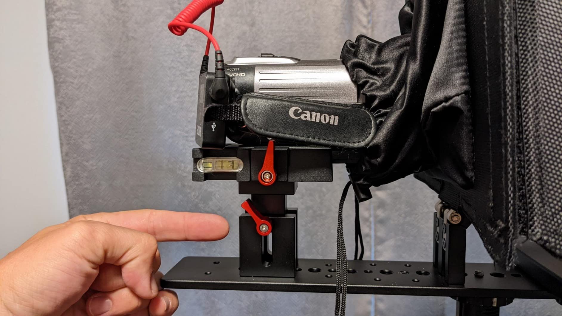 Desview T3 Portable Teleprompter for Camera & Smartphone, Tablet Prompter for iPad up to 10