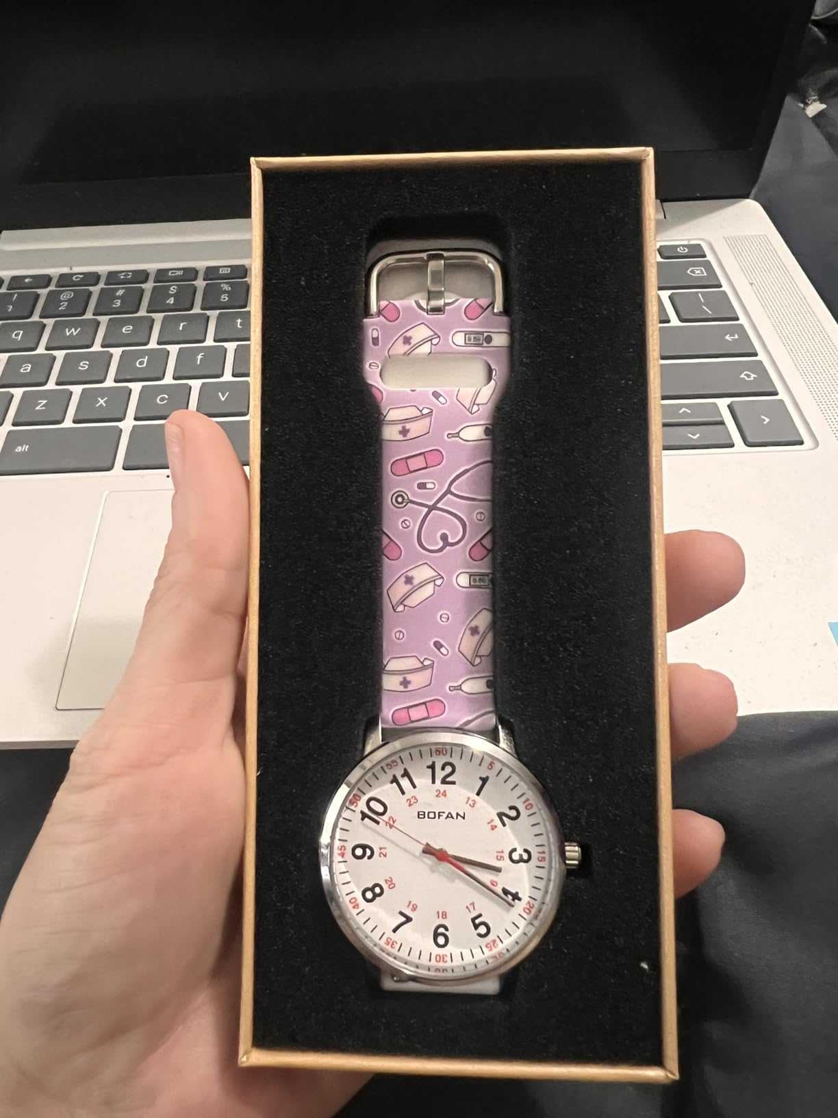 BOFAN Nurse Watch for Medical Professionals,Students,Doctors with Easy to Read Dial,Second Hand and 24 Hour,Soft Comfort Print Silicone Band,Water Resistant customer photo 1