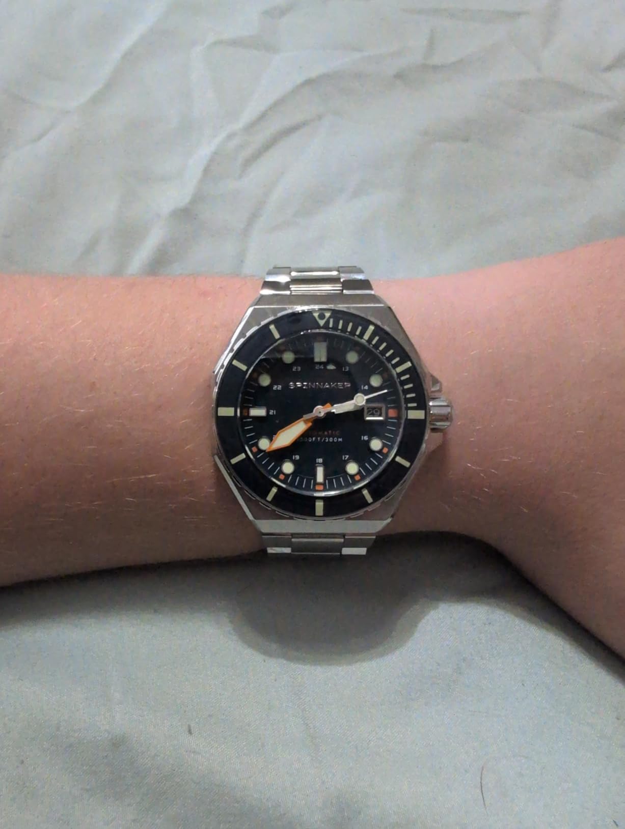 Spinnaker Dumas Men’s Watch - Automatic Dive Watch for Men, 44mm Stainless Steel Case, Stainless Steel Strap, Water Resistant 300m, SP-5081 customer photo 2