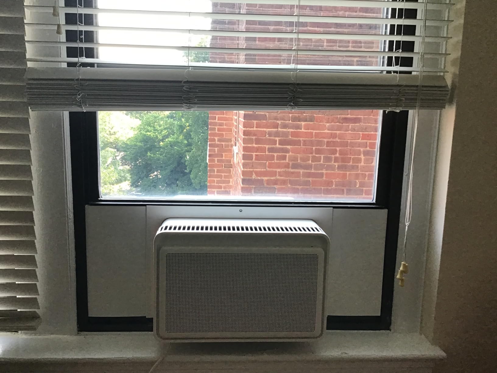 Windmill 10,000 BTU Quiet Window Air Conditioner, Cools up to 350-450 sq ft customer photo 2