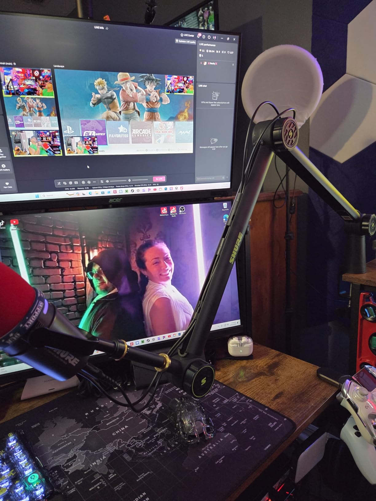 Shure by Gator Deluxe Broadcast Desktop Mic Boom Arm (SH-BROADCAST1) customer photo 2