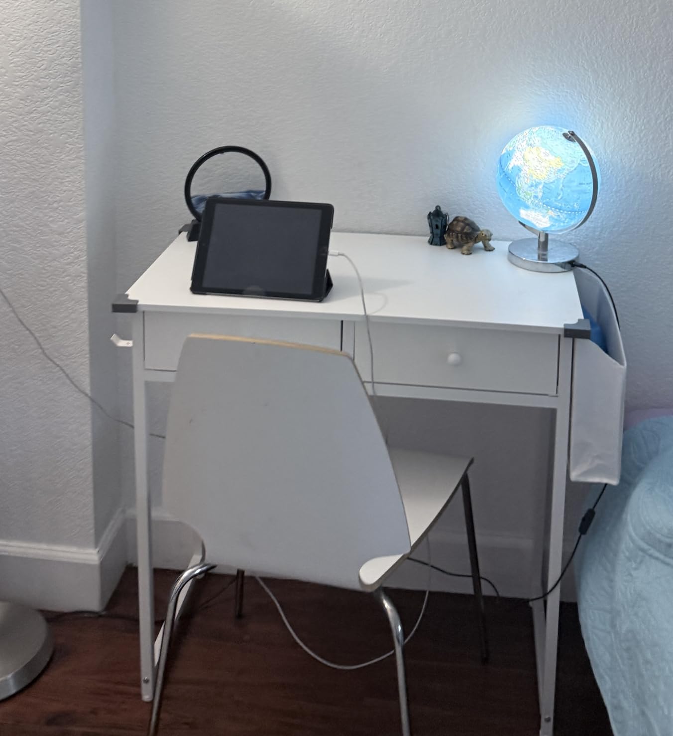 Lufeiya Small Computer Desk with 2 Drawers for Bedroom, 31 Inch Home Office Desk with Storage Fabric Drawer and Bag, Study Writing Table for Small Spaces, Rustic Brown customer photo 2