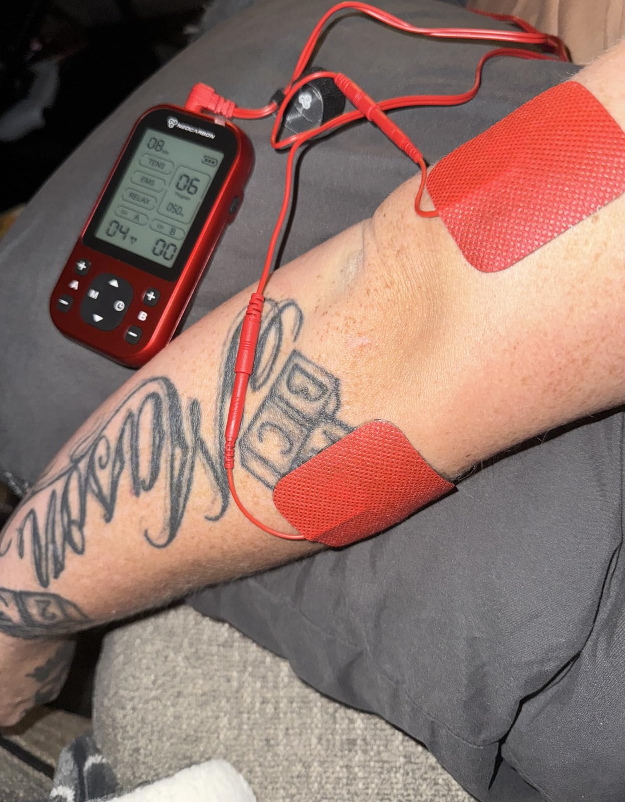 NEOCARBON TENS Unit Muscle Stimulator Pro for Back Pain Relief, Red customer photo 1