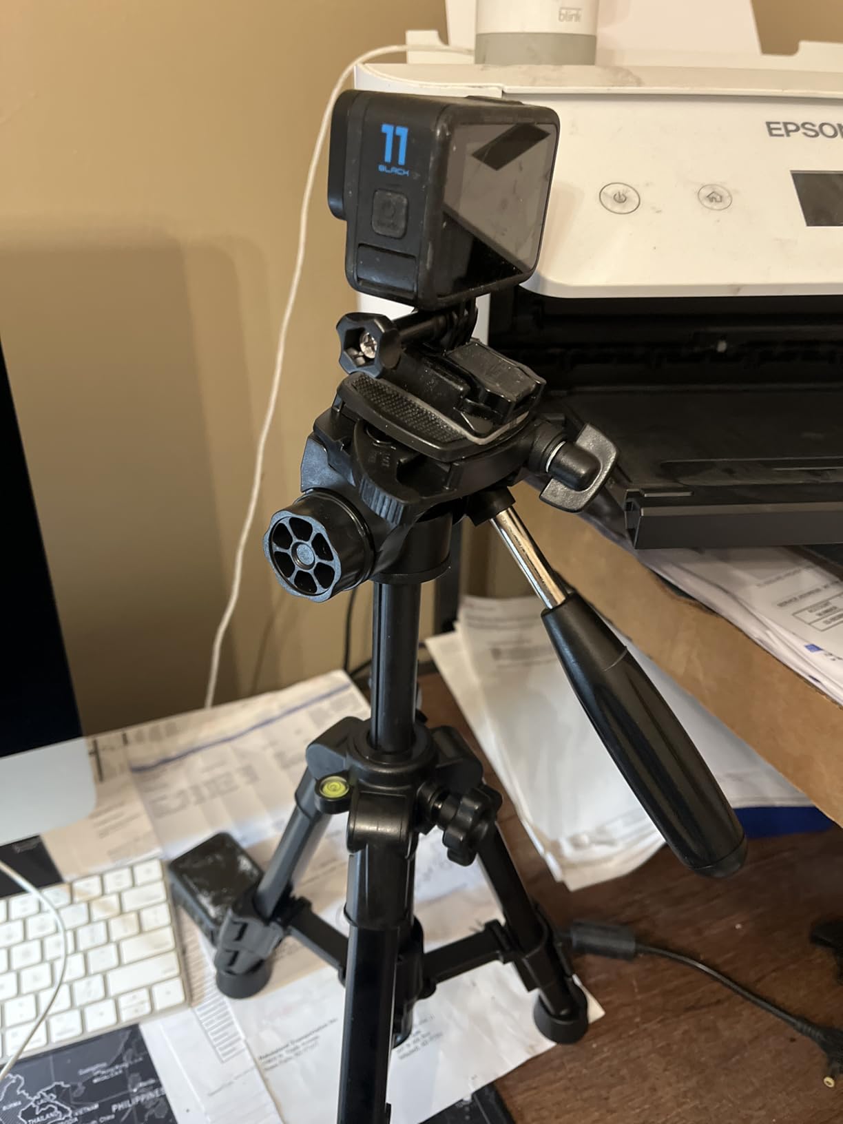 CAMBOFOTO 74″ Camera Tripod, Phone Tripod for iPhone Lightweight Tripod customer photo 1