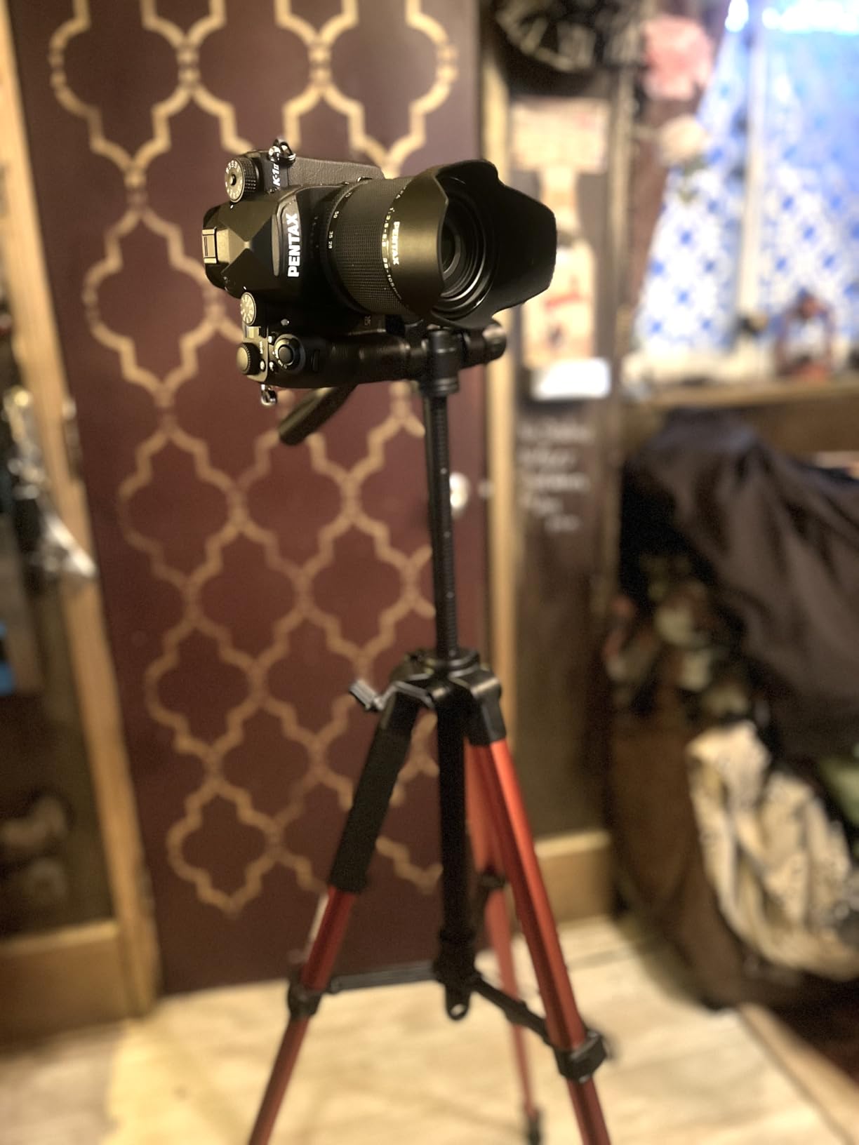 CAMBOFOTO 74″ Camera Tripod, Phone Tripod for iPhone Lightweight Tripod customer photo 2