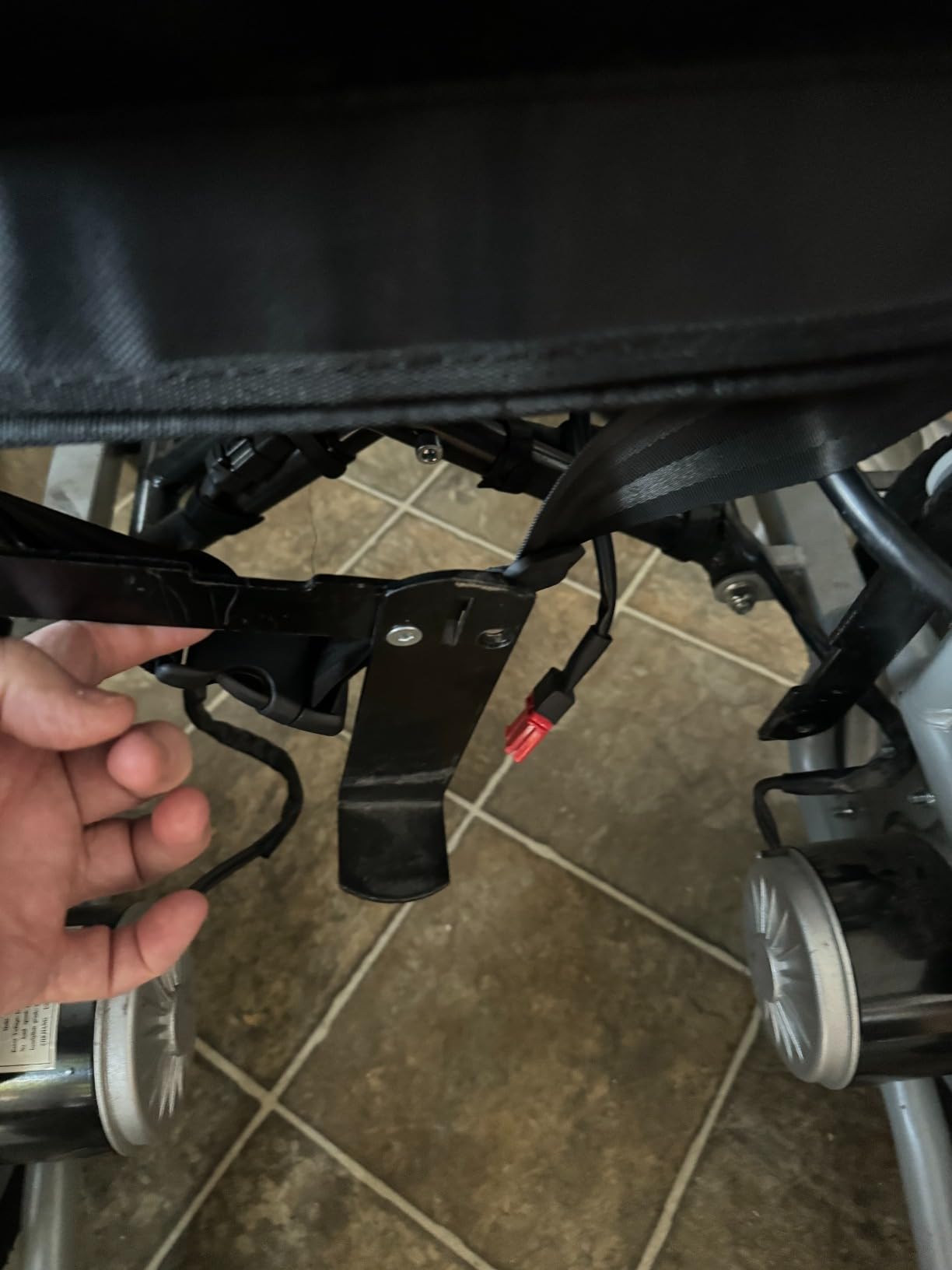 Electric Wheelchairs for Adults,Foldable All Terrain Power Wheelchairs with Dual Motor,Lightweight Portable Intelligent Motorized Wheelchair for Seniors,Airline Approved Travel Electric Wheelchair customer photo 2