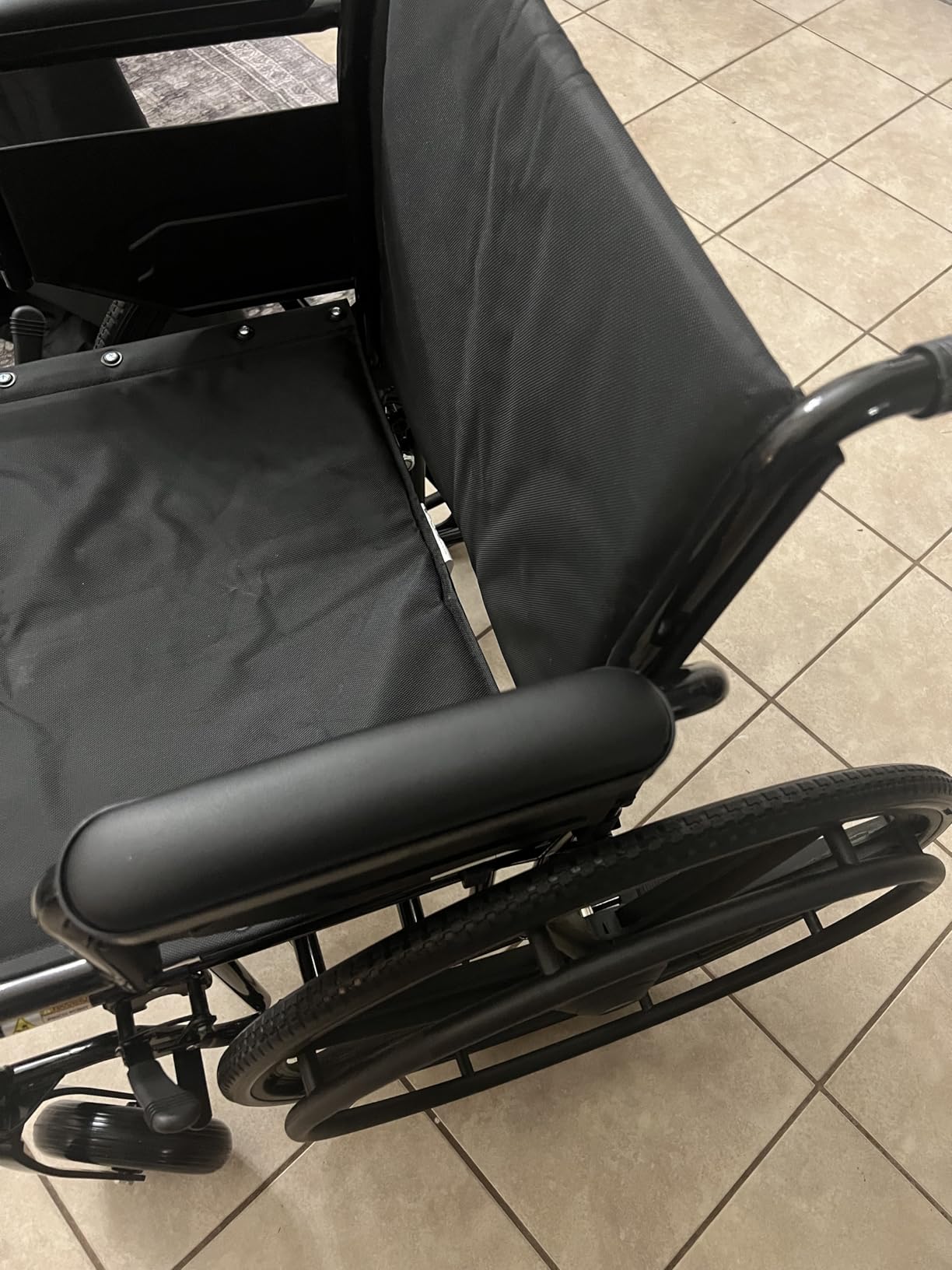 PEPE Mobility Bariatric Wheelchair, 22 Inch Seat, Supports 500 lb, Foldable customer photo 2