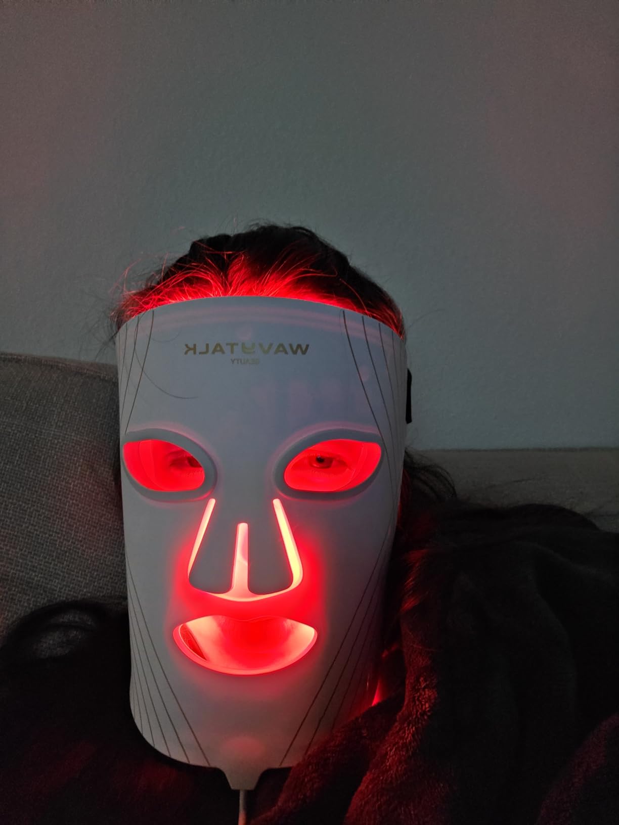 wavytalk Red Light Therapy Mask for Face, Glow Time LED Face Mask 850nm NIR customer photo 1