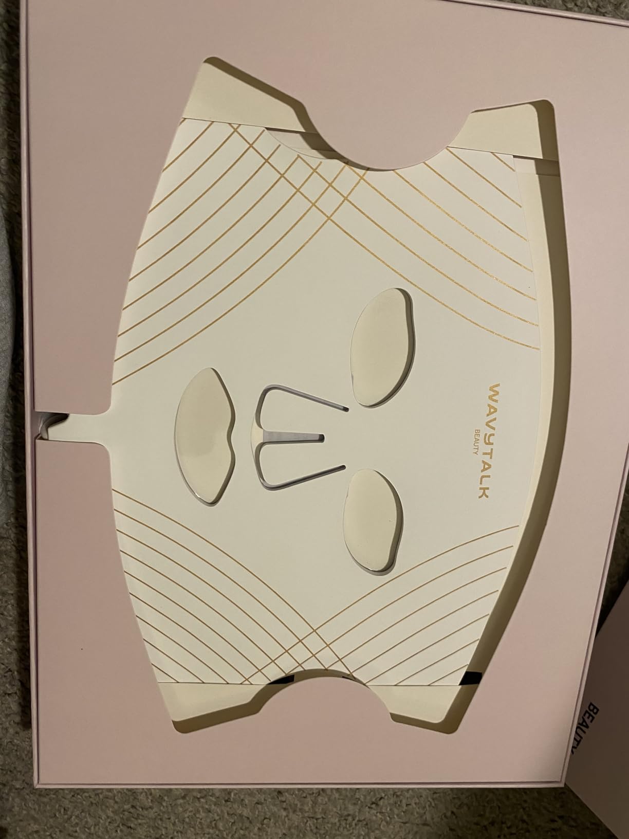wavytalk Red Light Therapy Mask for Face, Glow Time LED Face Mask 850nm NIR customer photo 2
