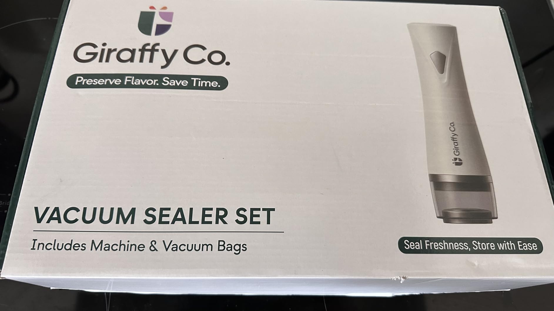 GIRAFFYCO Compact Handheld Vacuum Sealer Set with 30 Reusable Bags customer photo 1