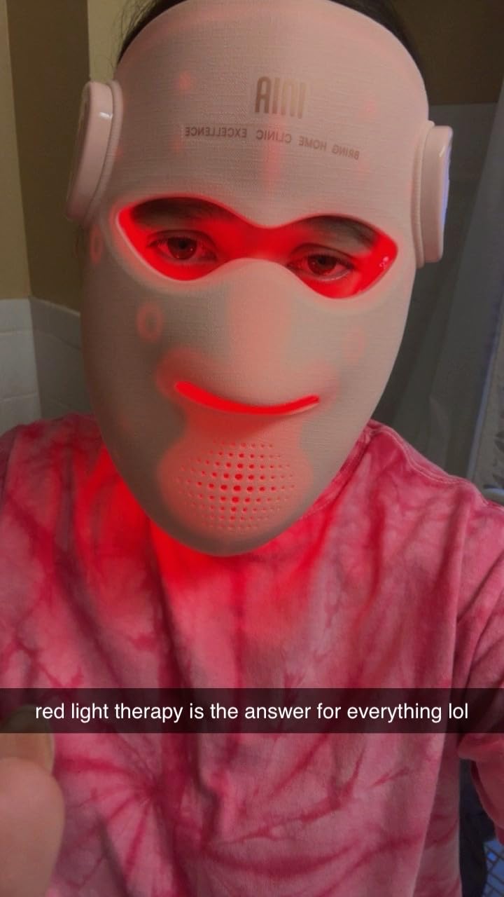 INIA GLOW 4D Wireless Red Light Therapy Mask for Face, Dual NIR, 320 LEDs customer photo 2
