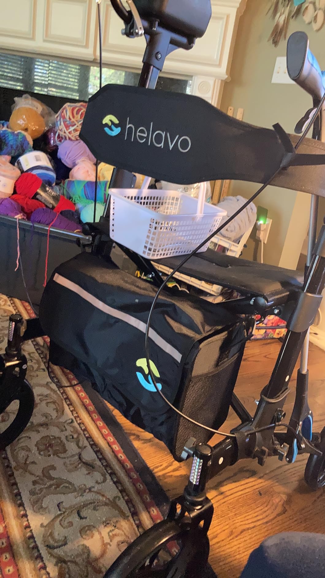 Helavo Extra Wide 2 in 1 Bariatric Walker Wheelchair Combo, 500 lb Capacity customer photo 2